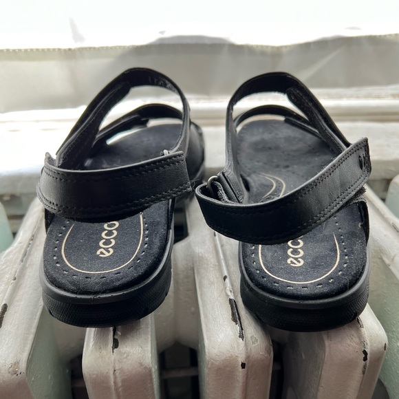 NWOB ECCO Women's Babett 3 Strap Dress Sandal - Picture 3 of 4